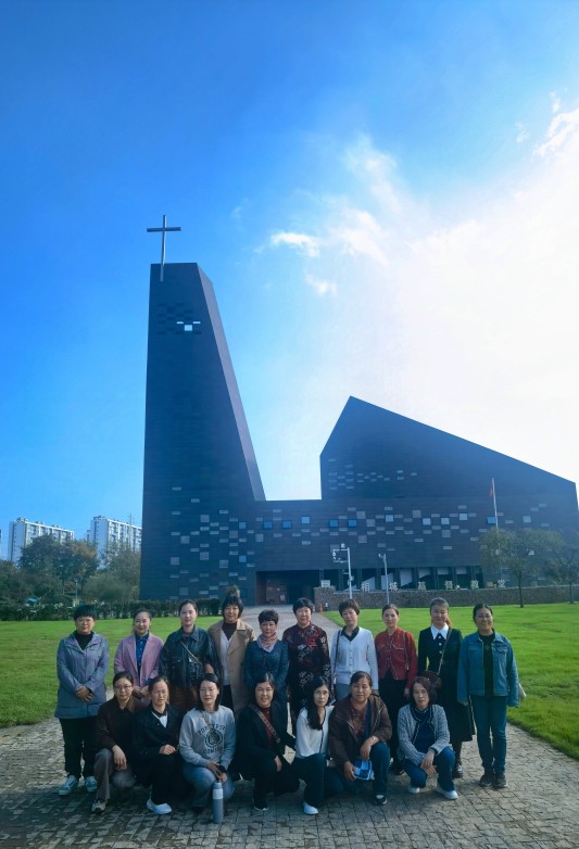 1731576895633138.jpg 2024.11.14太仓市浏河基督教赴相城堂参访 - 副本.jpg